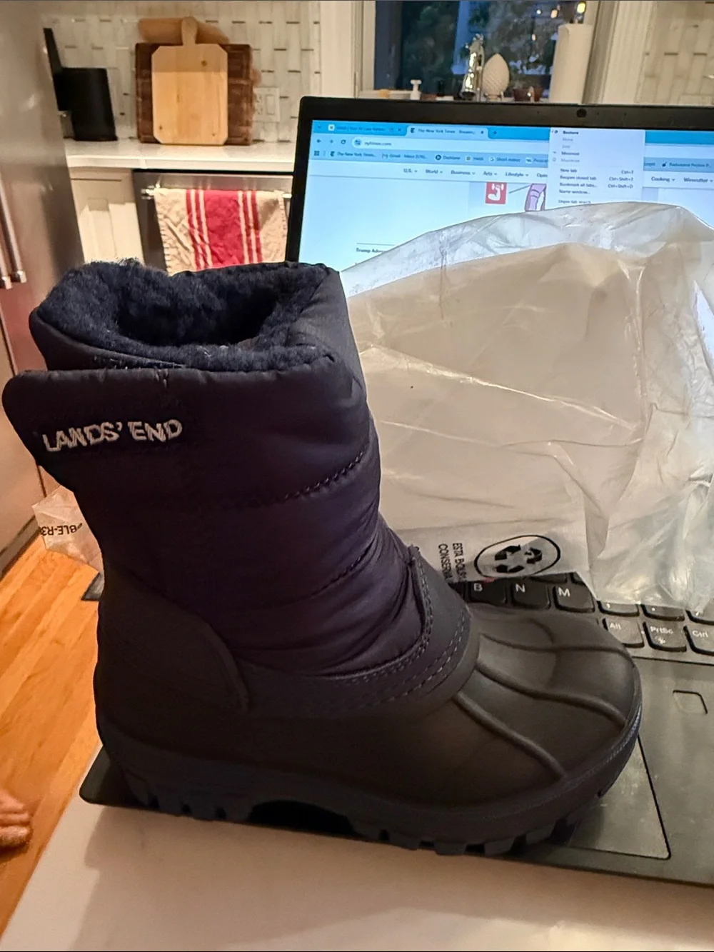 Lands' End Kids Navy & Black Winter Snow Boot. New in bag. Size 8